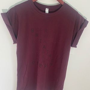 Lululemon tee